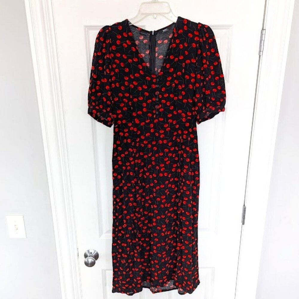 Super Fun & Flirty Cherry Dress - Size M - Like New